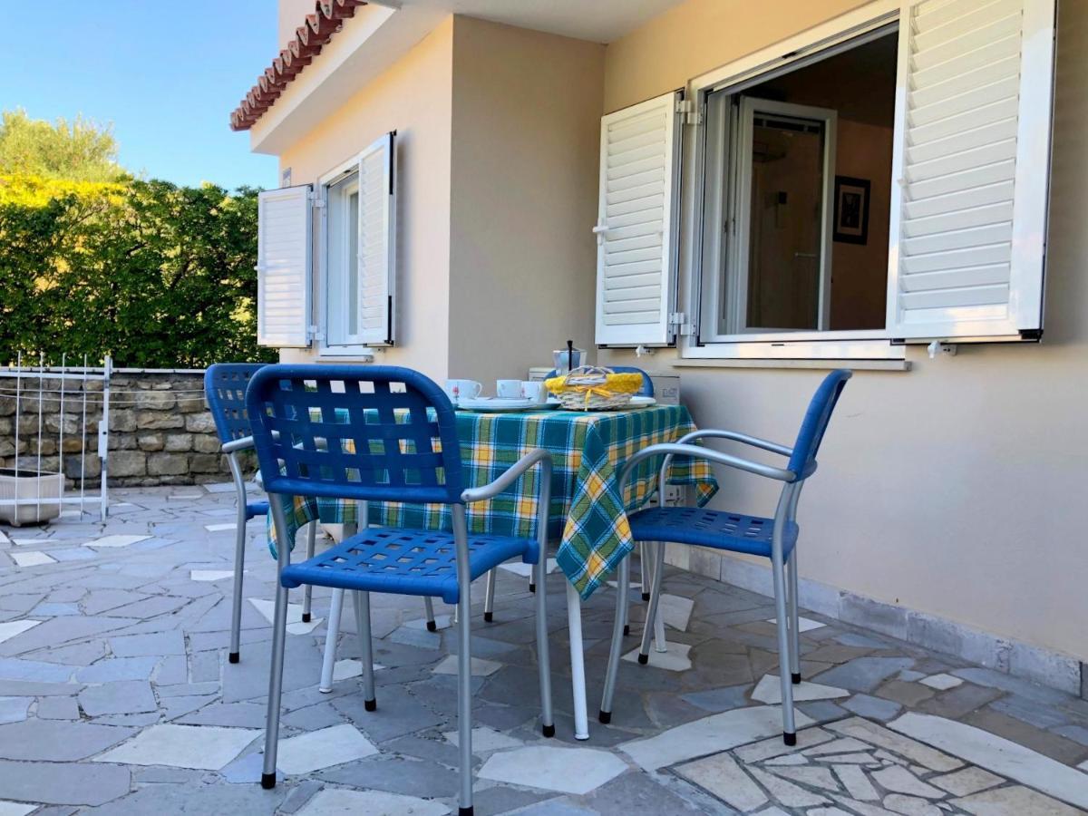 Miramar Gardenn Apartmment Banjol Exterior photo